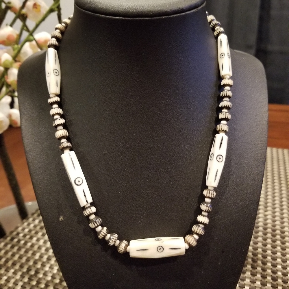 Handmade Necklace. - Picture 11 of 13